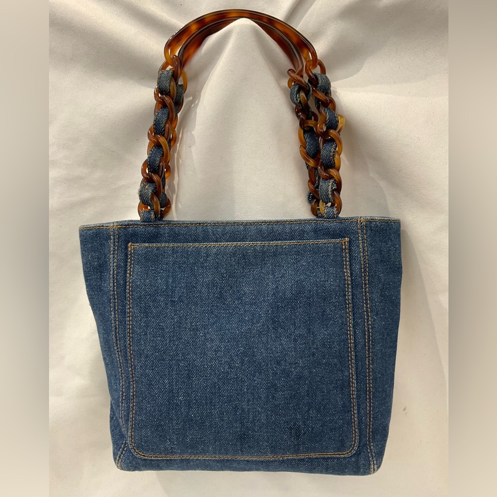 Chanel Tote - Picture 6 of 15